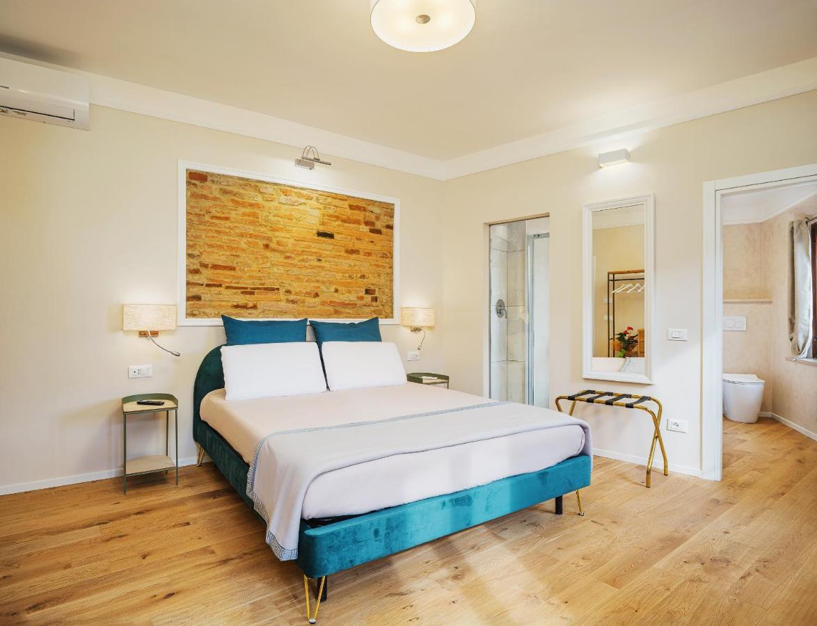 Antiboti Hotell San Miniato Exteriör bild